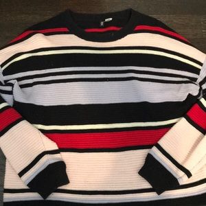 Fun oversized stripped sweater, super soft